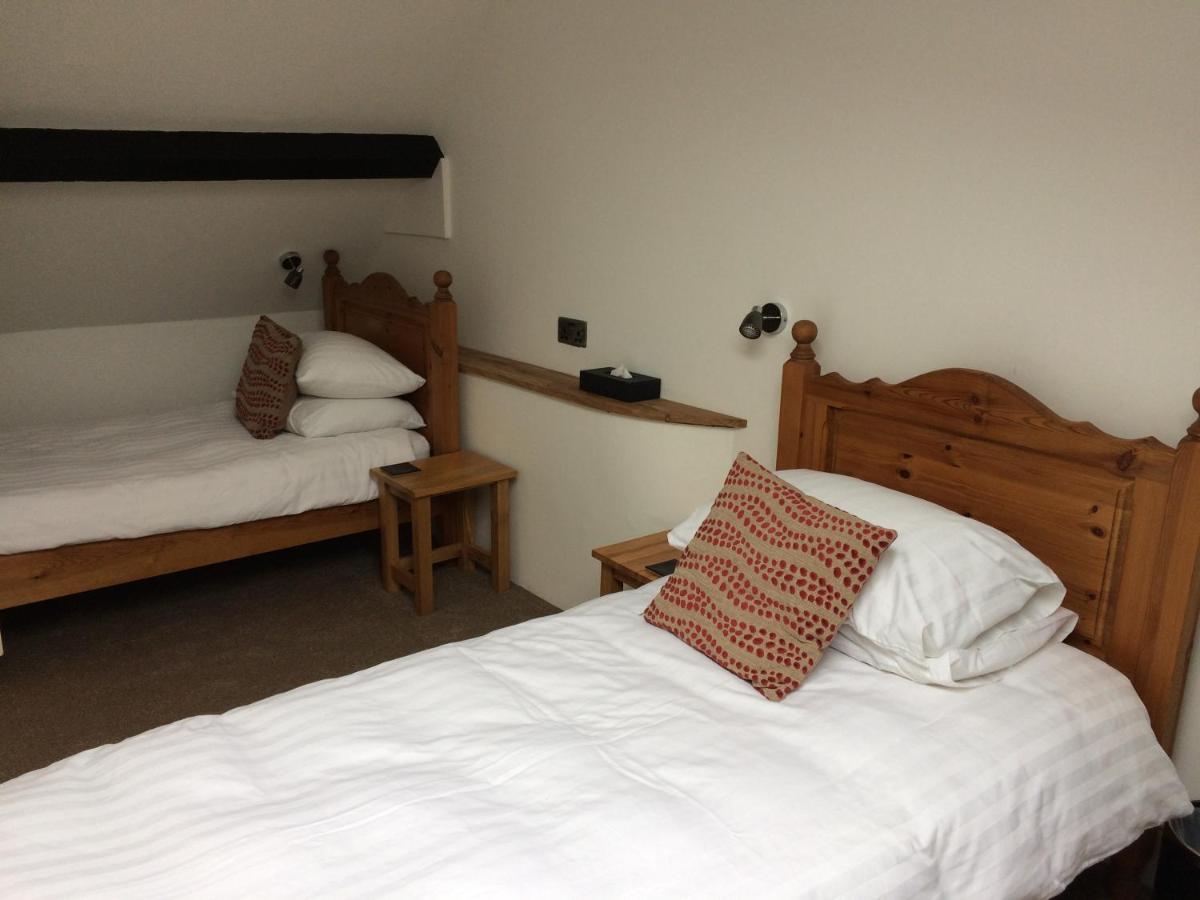 Burcott Mill Guesthouse Wells Ngoại thất bức ảnh