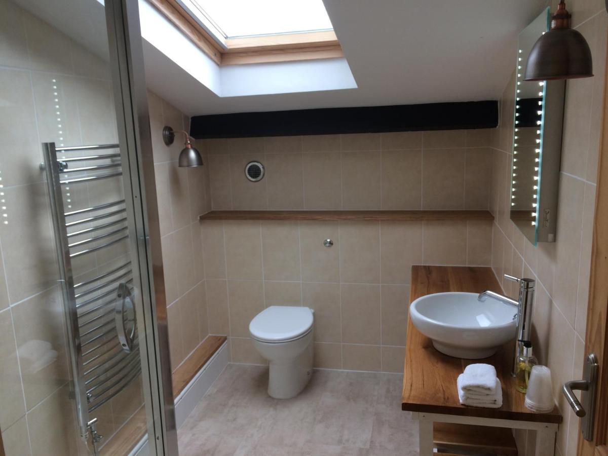 Burcott Mill Guesthouse Wells Ngoại thất bức ảnh