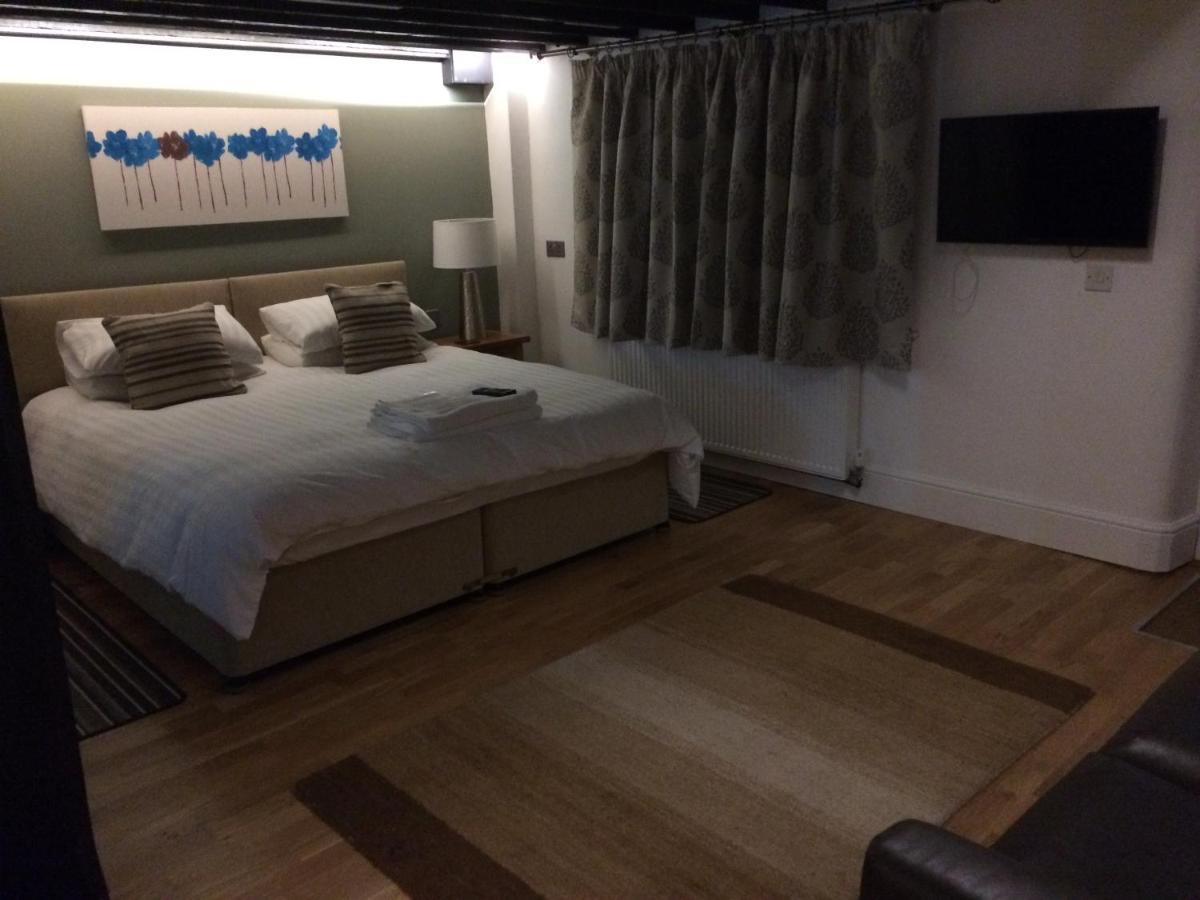Burcott Mill Guesthouse Wells Ngoại thất bức ảnh